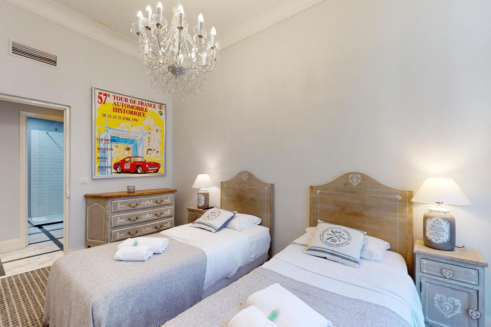 Silver Suite Five Stars Holiday House Ница Екстериор снимка